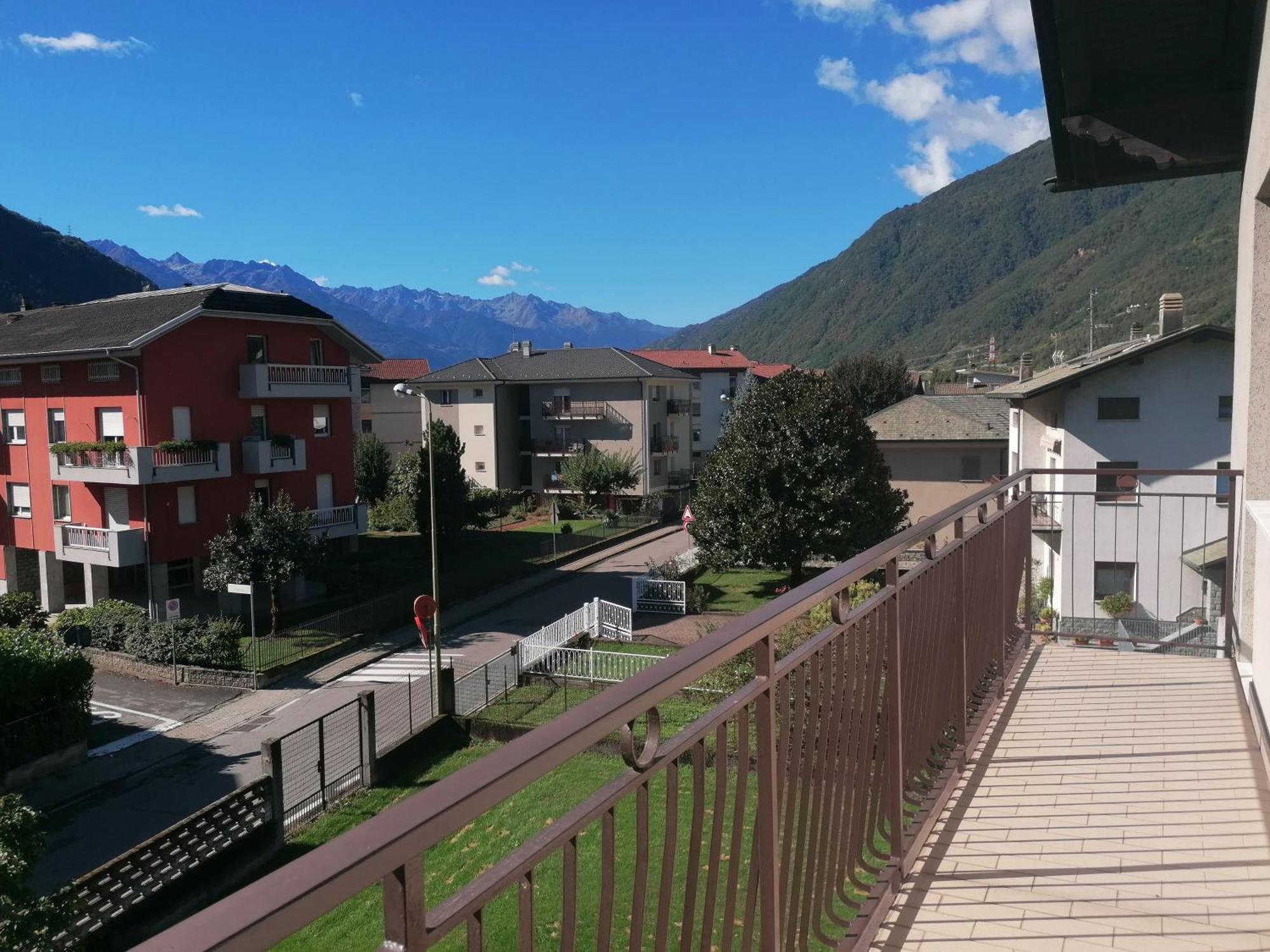 Bernina Views-Tirano Lägenhet Exteriör bild